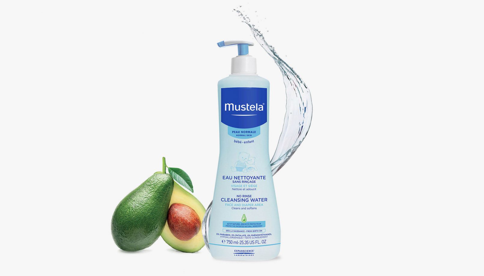 Flacon eau nettoyante Mustela avec filet d’eau en fond et avocat coupé en deux
